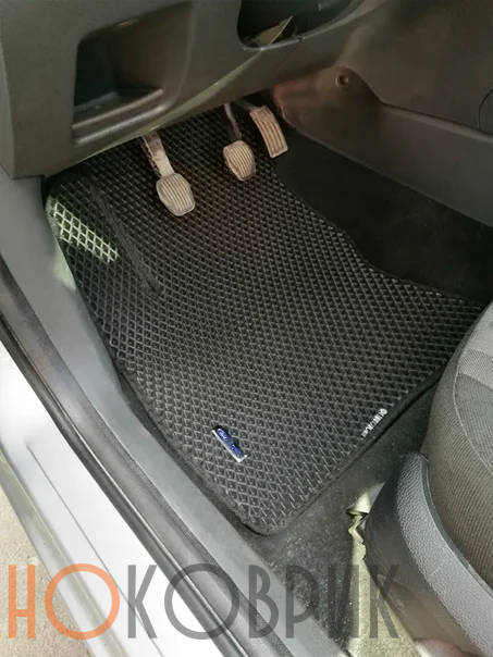 Автомобильные коврики ЭВА (EVA) для Ford Focus II седан (Mk 2 CB4) 2004-2011 