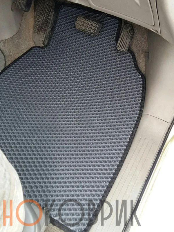 Автомобильные коврики ЭВА (EVA) для Toyota Estima II правый руль (MCR40) 2000-2006 