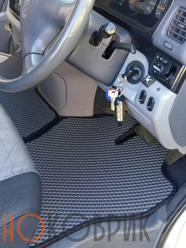 Автомобильные коврики ЭВА (EVA) для Toyota Touring Hiace I правый руль (H40) 1999-2002 